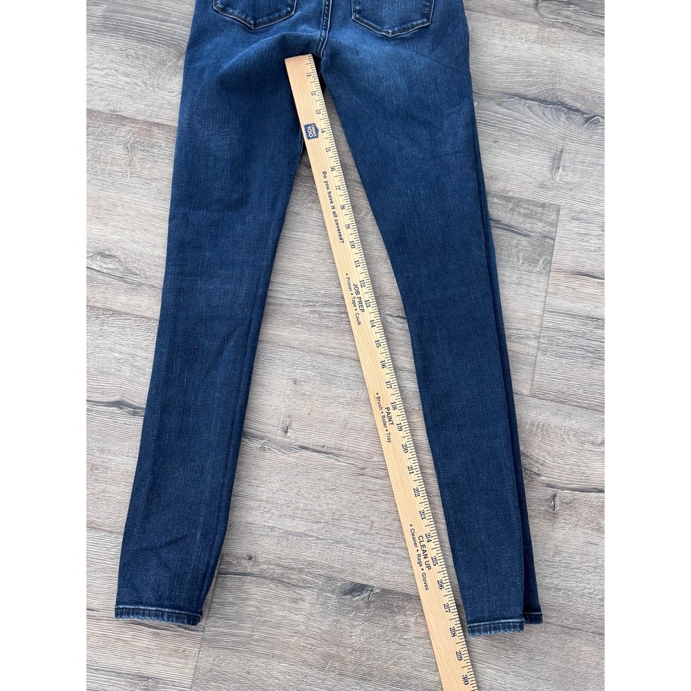 Abercrombie and Fitch  super high rise super skinny jeans, denim‎ size 26 size 2